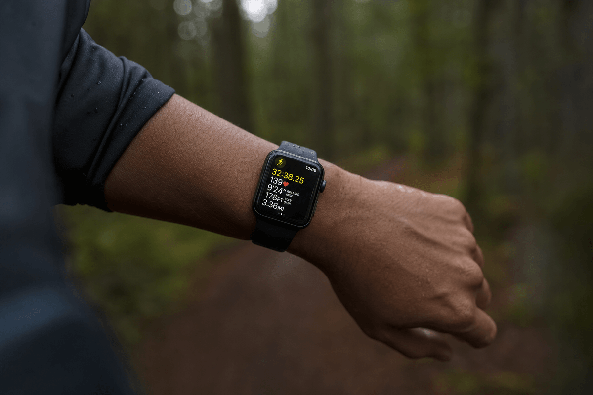 Will Siri AI Work on Your Older Apple Watch? Apple Won't Give You a Clear Answer