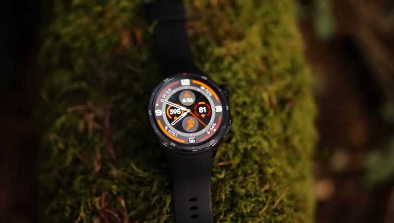 OnePlus Watch 3 on charger