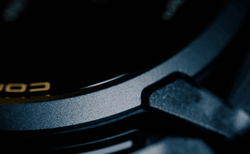 Close up of the see-through lugs